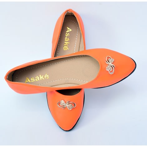 Female Flat Shoe