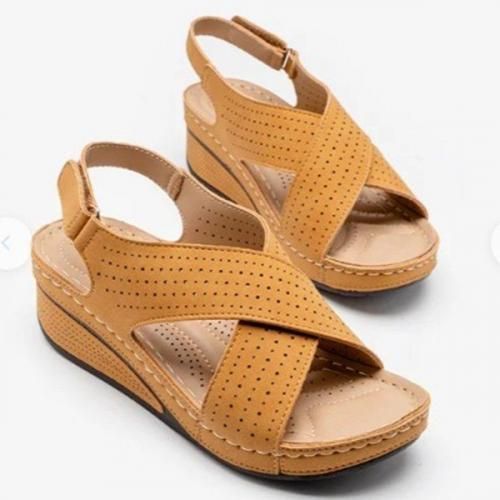 Ladies Fashion Sandals Wedge Heels Large Size Flat Sandals And Slippers-Ginger