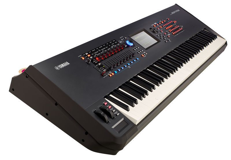 Montage 8 Synthesizer Workstation With 88 Keys