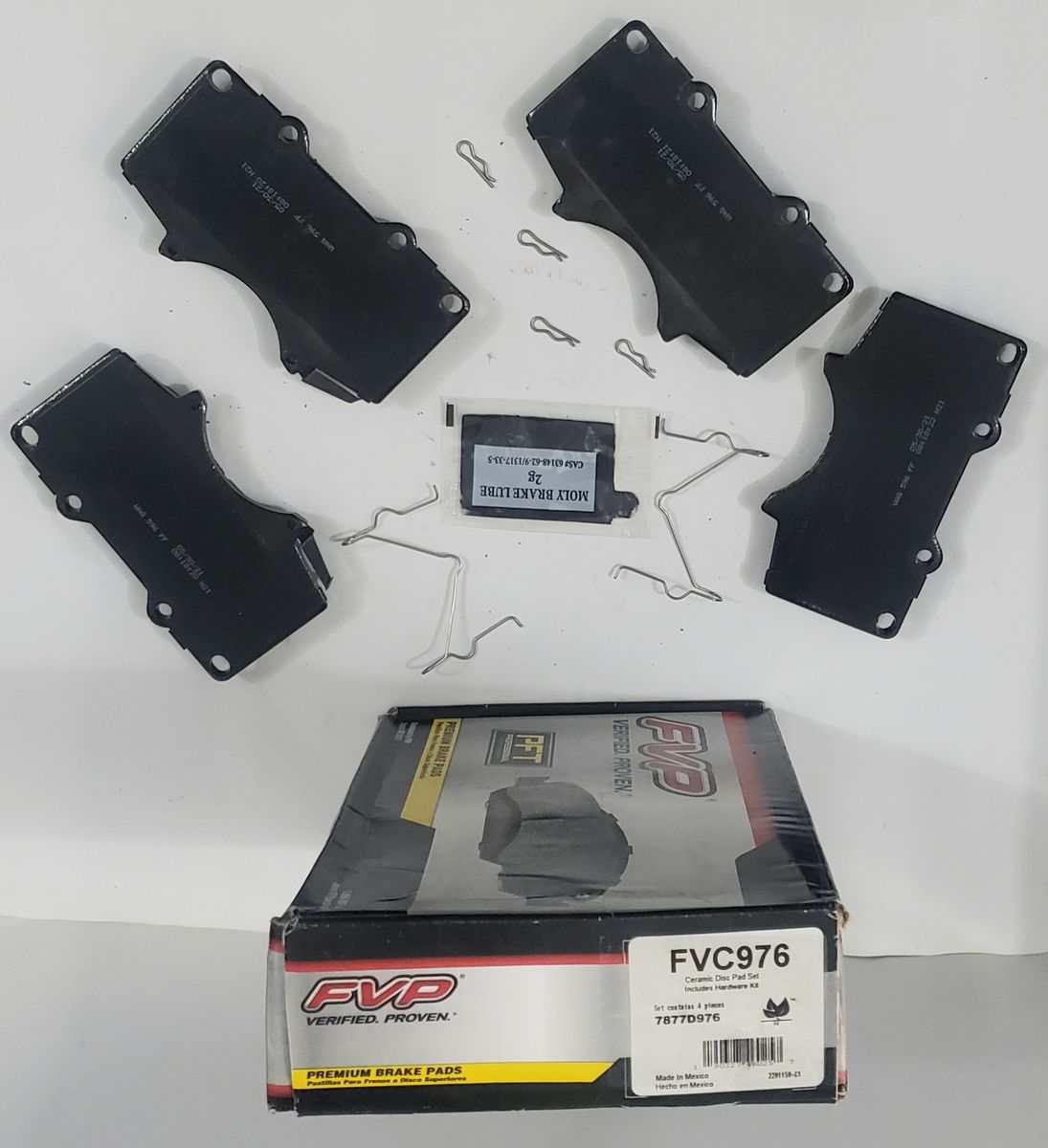 WAGNER FVP FVC 976 CERAMIC FRONT BRAKE PAD SET