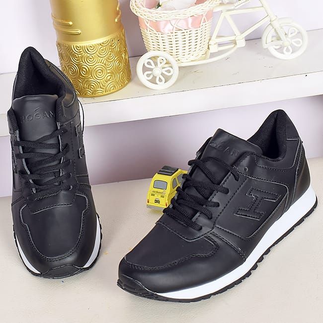 Comfortable Canvas Black