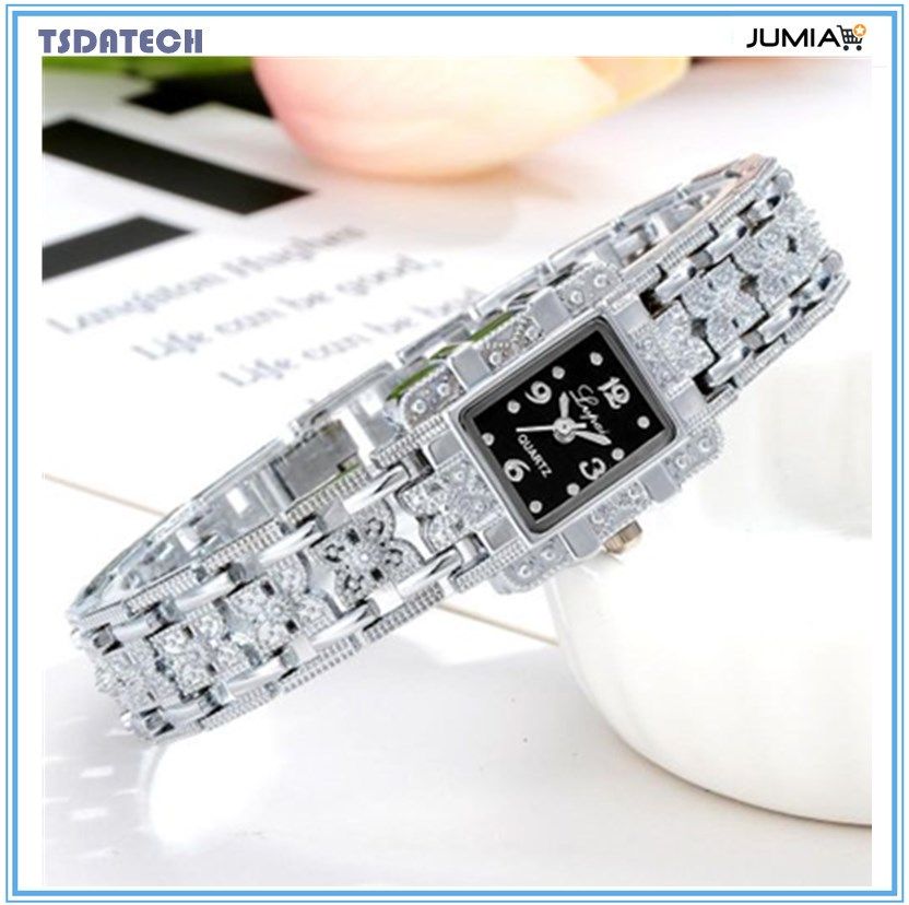 Stainless Steel Crystal Dial Quartz Bracelet  Wrist Watch - Silver
