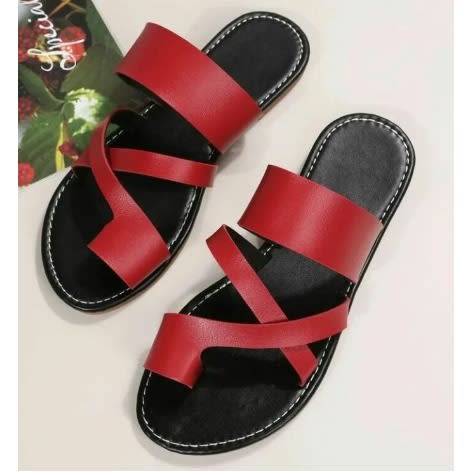 Realwon Female Slippers - Red