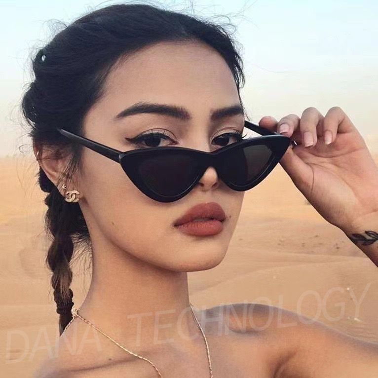FG09 Sexy Ladies Cat Eye Vintage Sun Glasses - Black