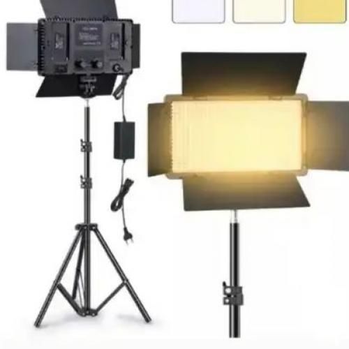 Light Pro LED 600 + Battery +Tripod + Charger