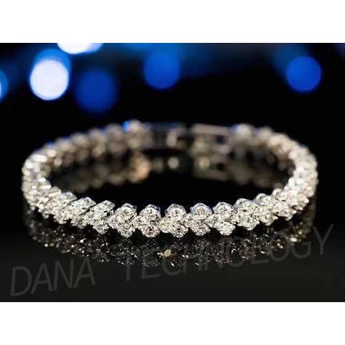 Transparent Female Crystal Bracelet