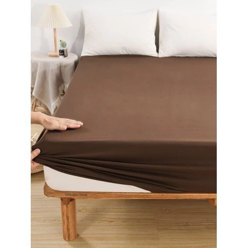 Fitted Sheet Mattress Protector + 2 Bed Pillows - Dark Brown