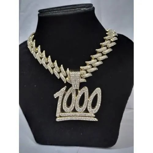 1000 Pendant And Necklace - Gold
