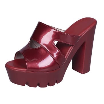 Heeled Slipper