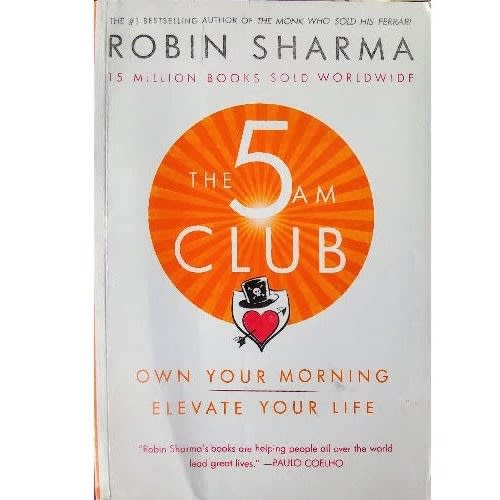 The 5am Club By Robin