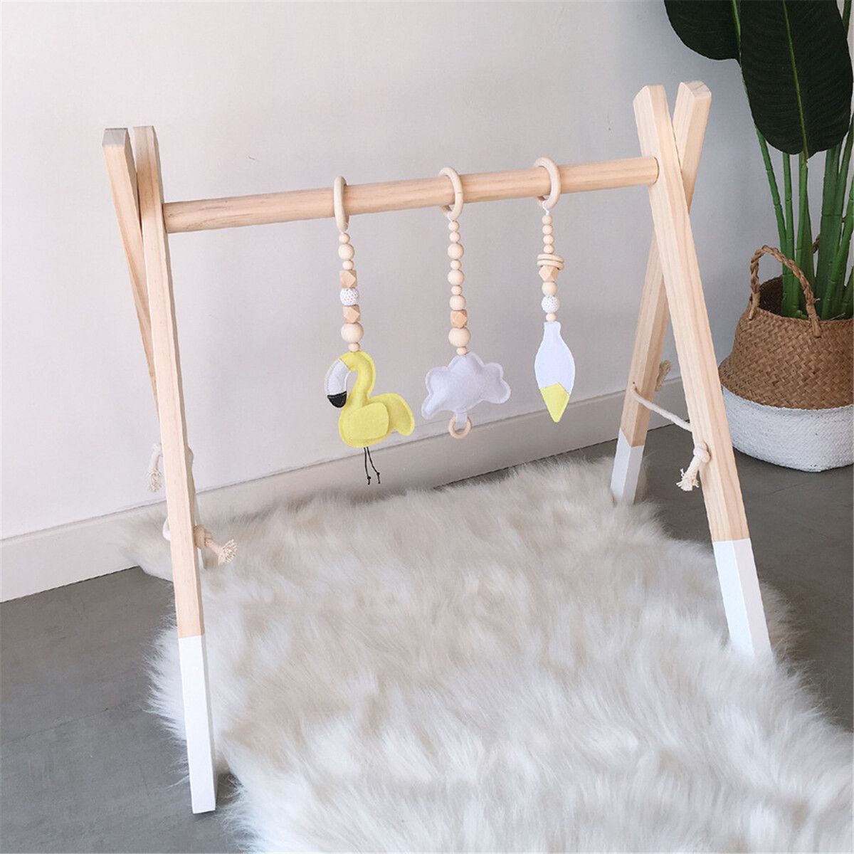 3Pcs Wooden Hanging Toys Play Stand Ornaments Nursery Fun Mobile Rack Activity Gym Gift For Baby White