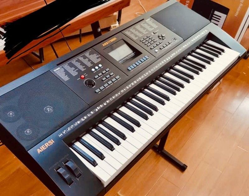 Professional 61Key Church/House Keyboard Piano With Stand