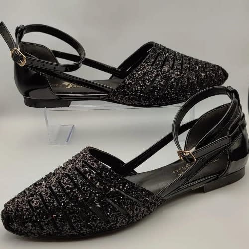 Flat Plus Size Sandals