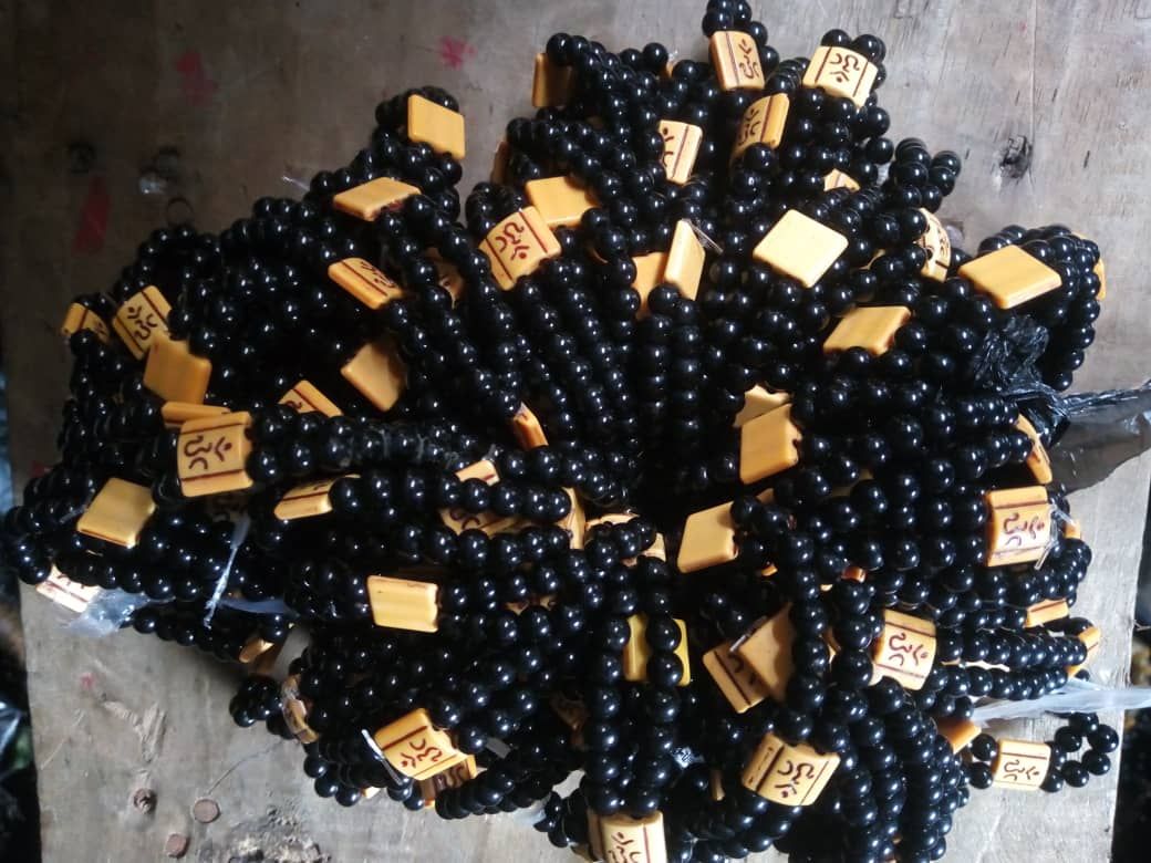 Hand Bead Bracelet 2pcs + Free Pen