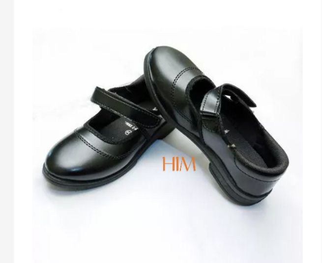 Sturdy Girls Durable School Shoe Black