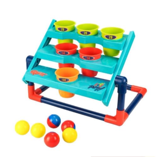Kids Play Toss Game