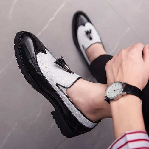 Big Size Men Tassel Brogue Leather Shoes-White