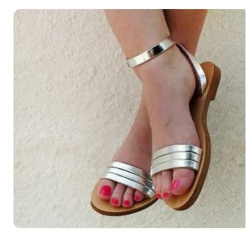 Women's Flat Sandals - Silver