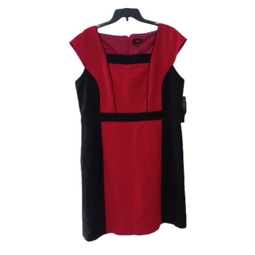Women's Short Dress- Black And Red