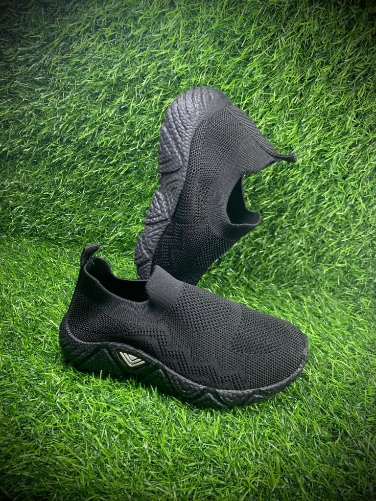 Smart Kids Sport Casual Comfortable Unisex School Sneakers Shoe - Black