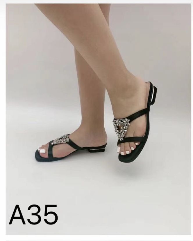 Classy Female Heel Slippers For Women -Black
