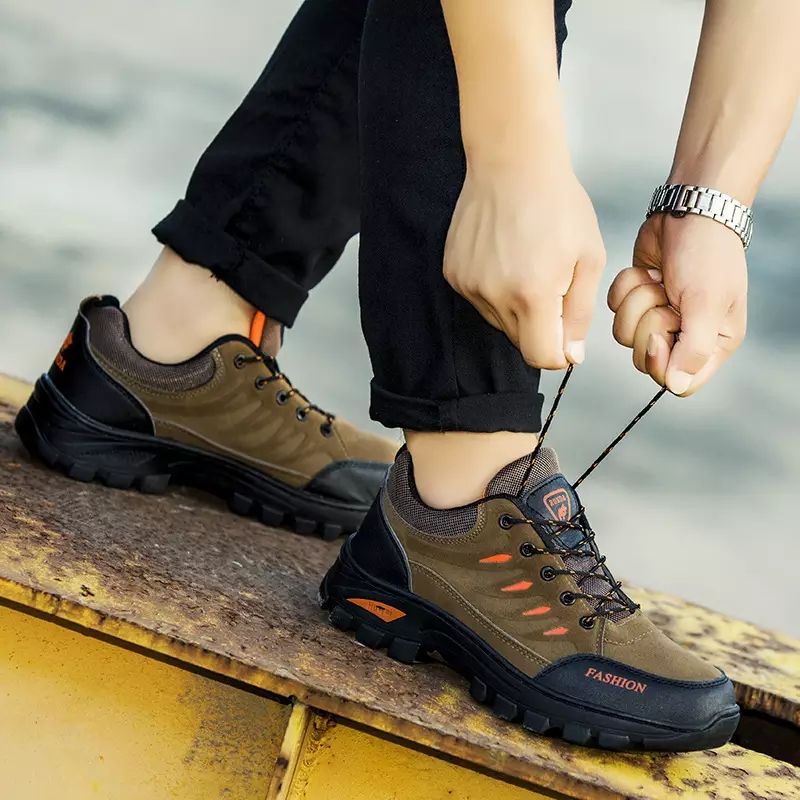 Mature Guy Casual Hiking Shoes