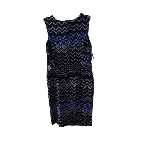Sleeveless Wave Pattern Dress