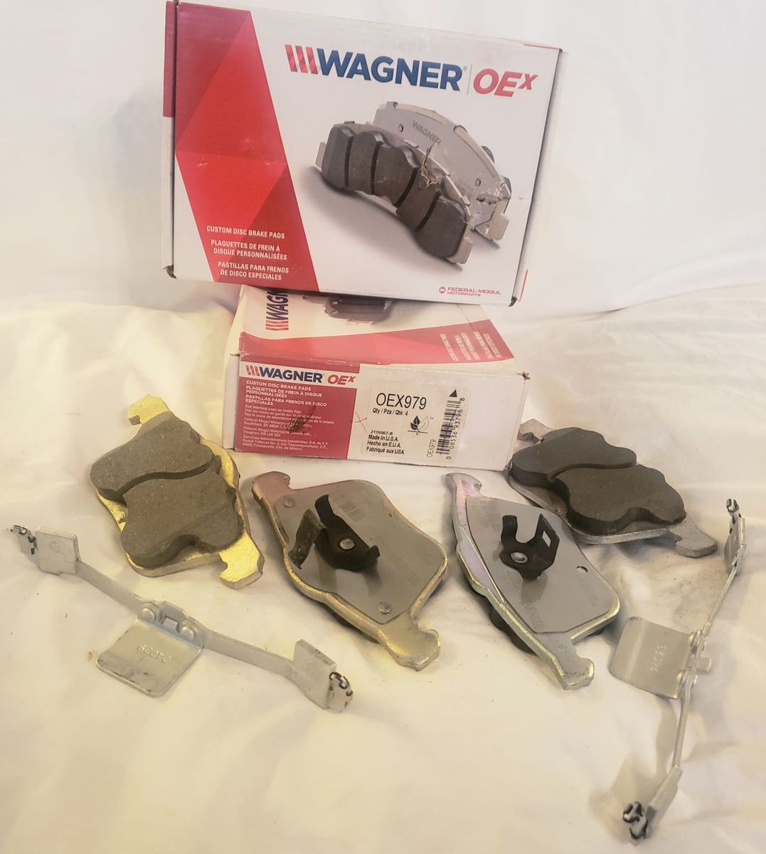 OEX 979 CERAMIC FRONT BRAKE PAD SET