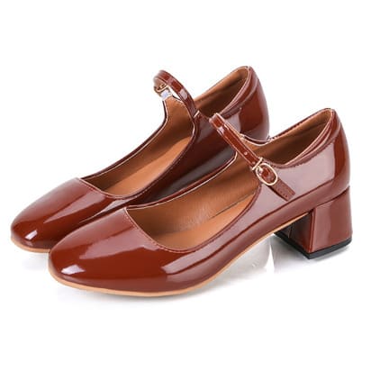 The Court Shoe