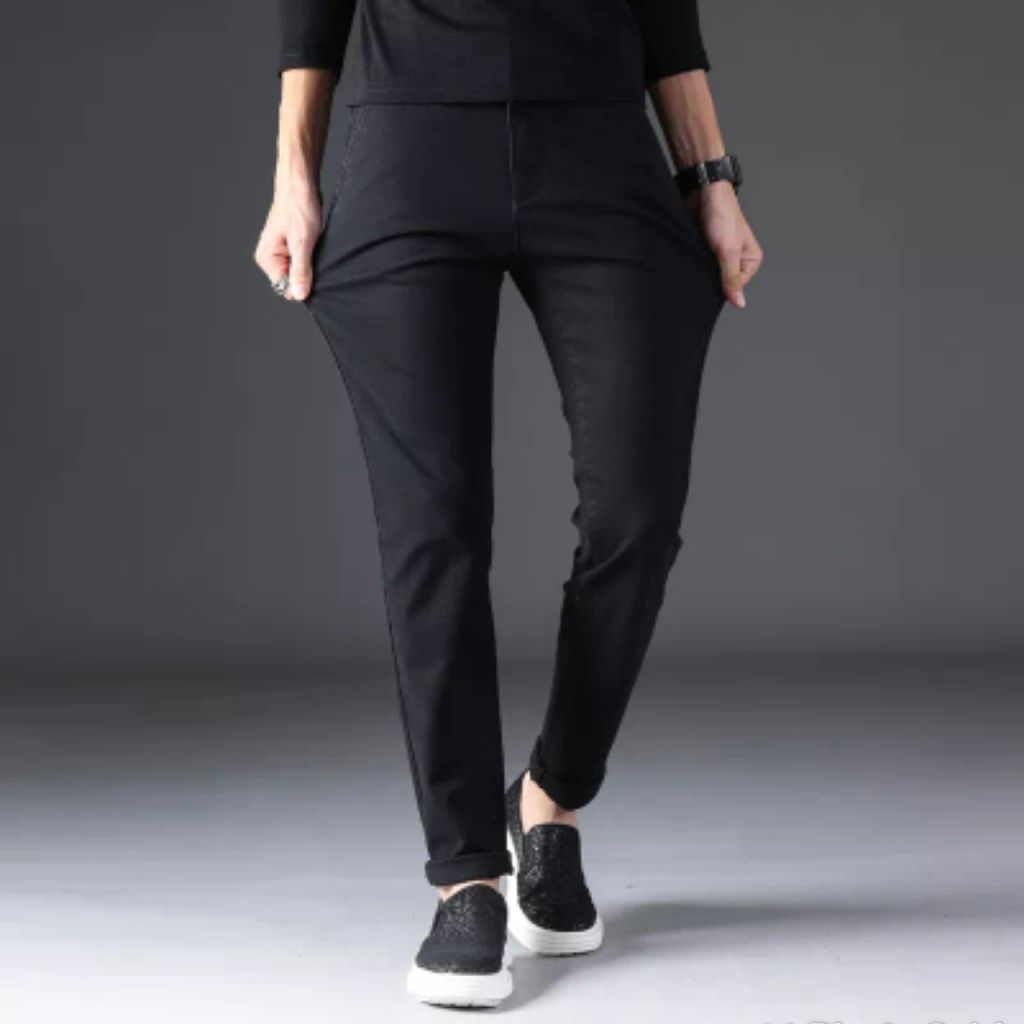 Nice Fashion Chinos: Black