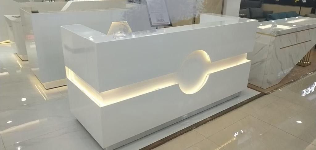 Reception Desk With Light (Lagos Delivery Only) 1.6m
