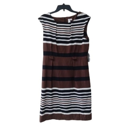Women's Short Dress- Round Neck