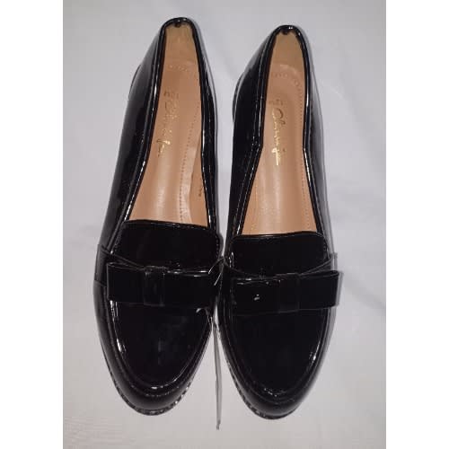 Taped Bow Flat Shoe For Ladies