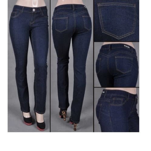 Women's Straight Cut Jeans