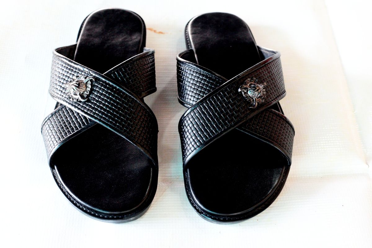 Men Quality Cross Basket Leather Rugged Classy Palm Slippers