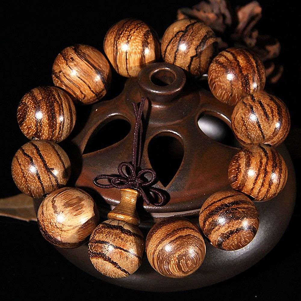 Wholesale Vietnam Agarwood Wooden Lets Tiger Pattern Buddha Round Beads