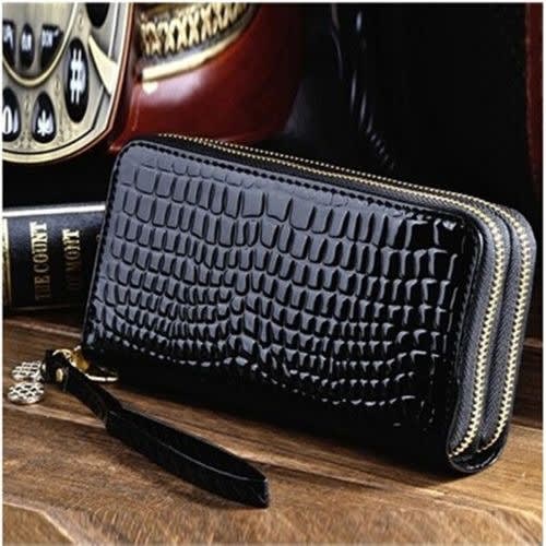 Ladies Patent Wallet
