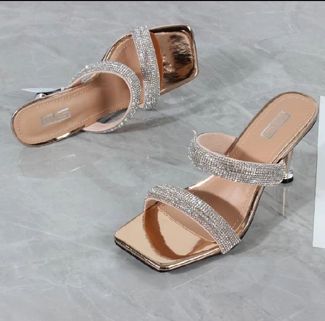 Ladies Dazzling Rhinestone Mule.