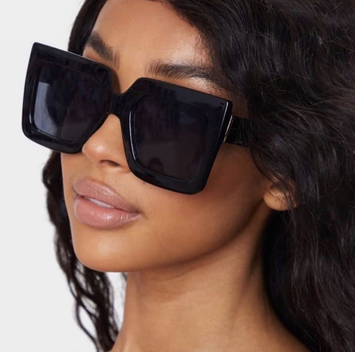 Oversized Big Lovely Sunglasses- Black