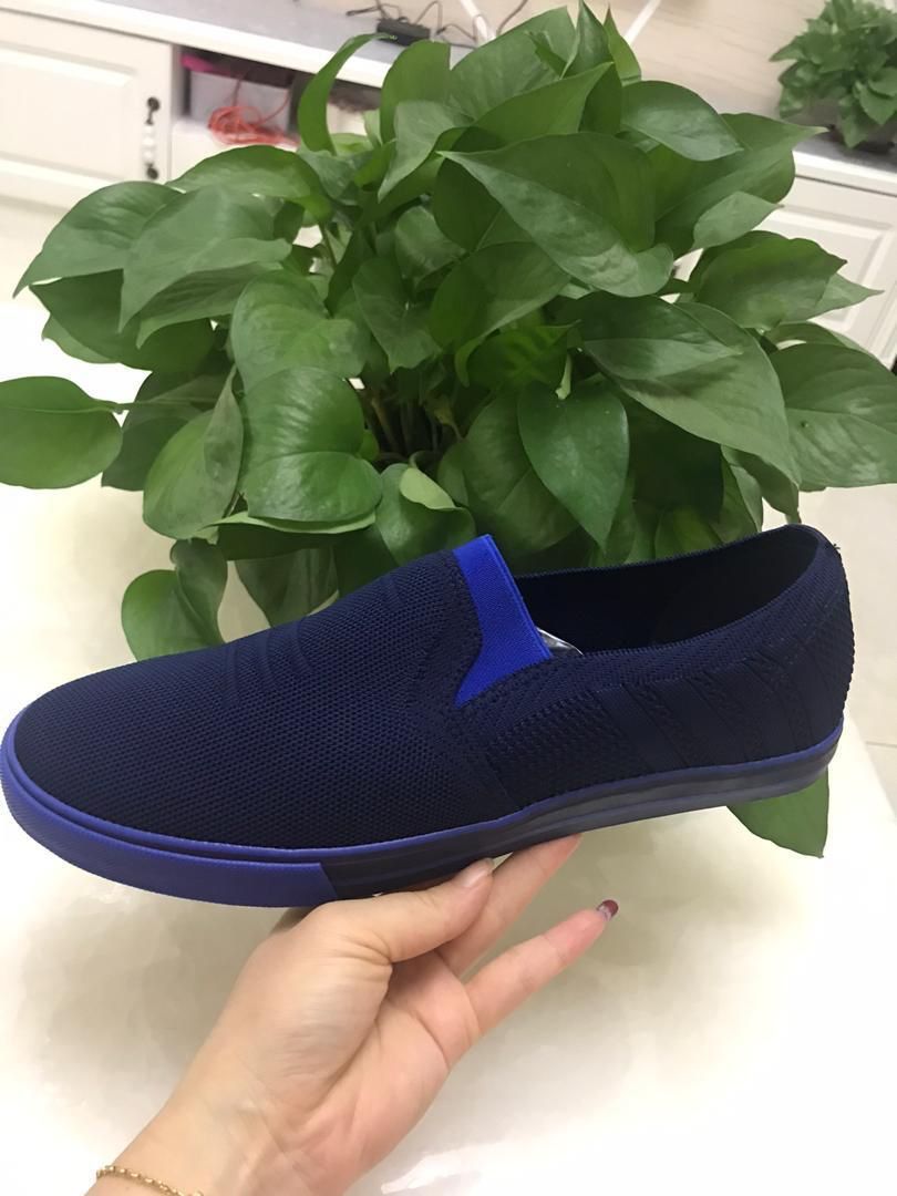 Comfortable Slip-on Sneakers Blue