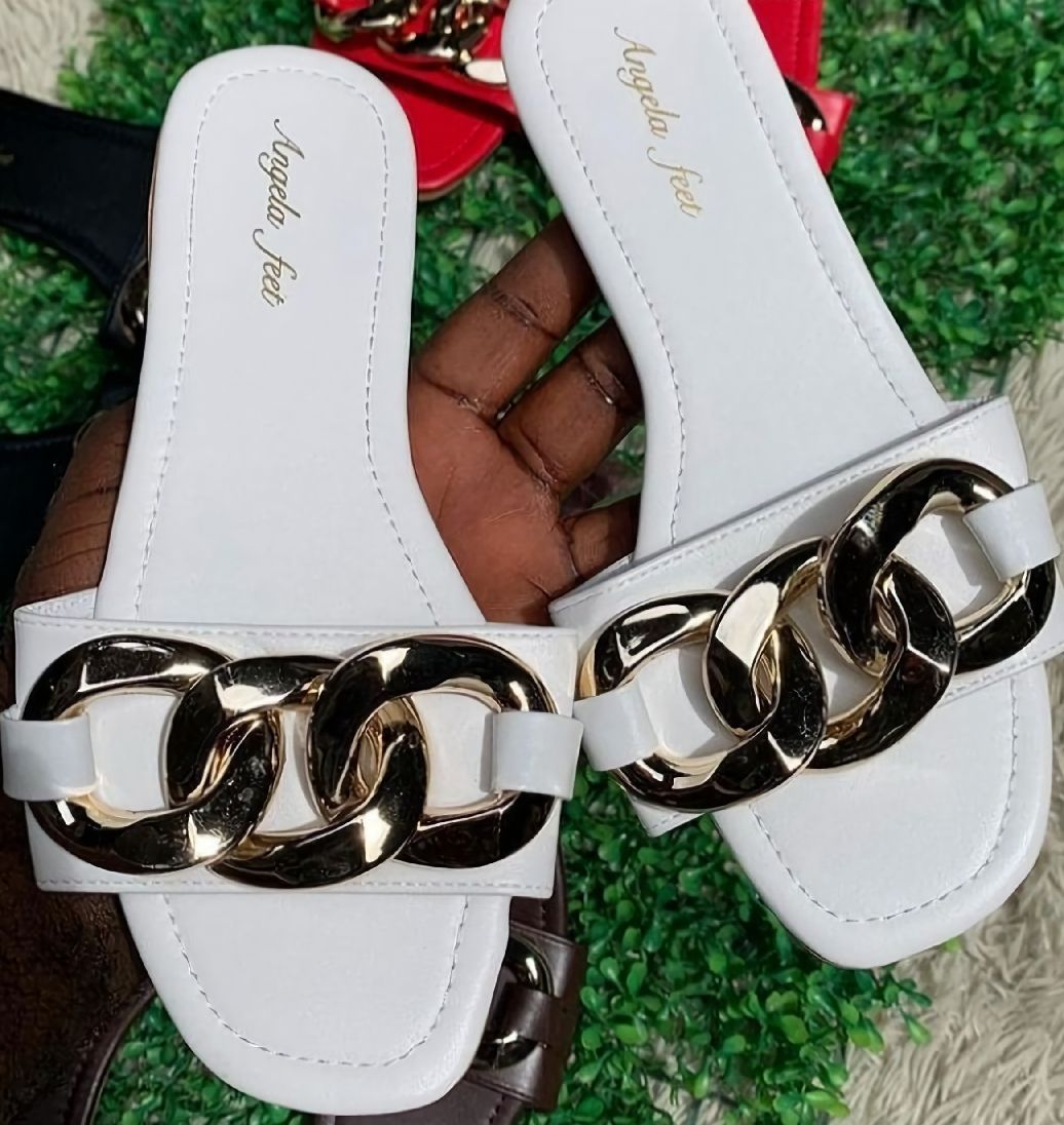 2021 Ladies Metal Chain Sandals Flat Slippers