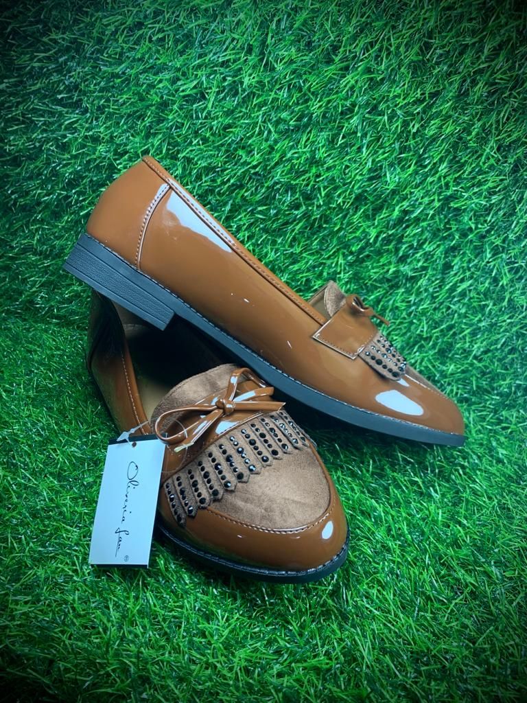 New Style Oliveria Corporate Bow Tie Ladies Loafers Casual Shoes - Brown