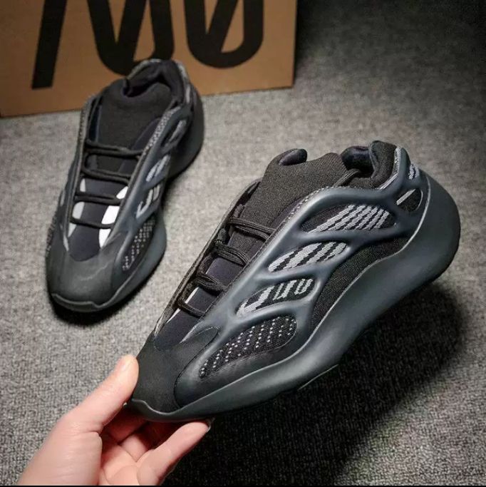 Him Unique Men Glow In The Dark Sturdy Sneakers