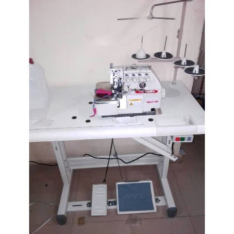 Twin Needle Industrial Overlocking Machine Model747